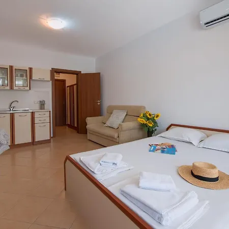 Chateau Del Mar Daire Sunny Beach